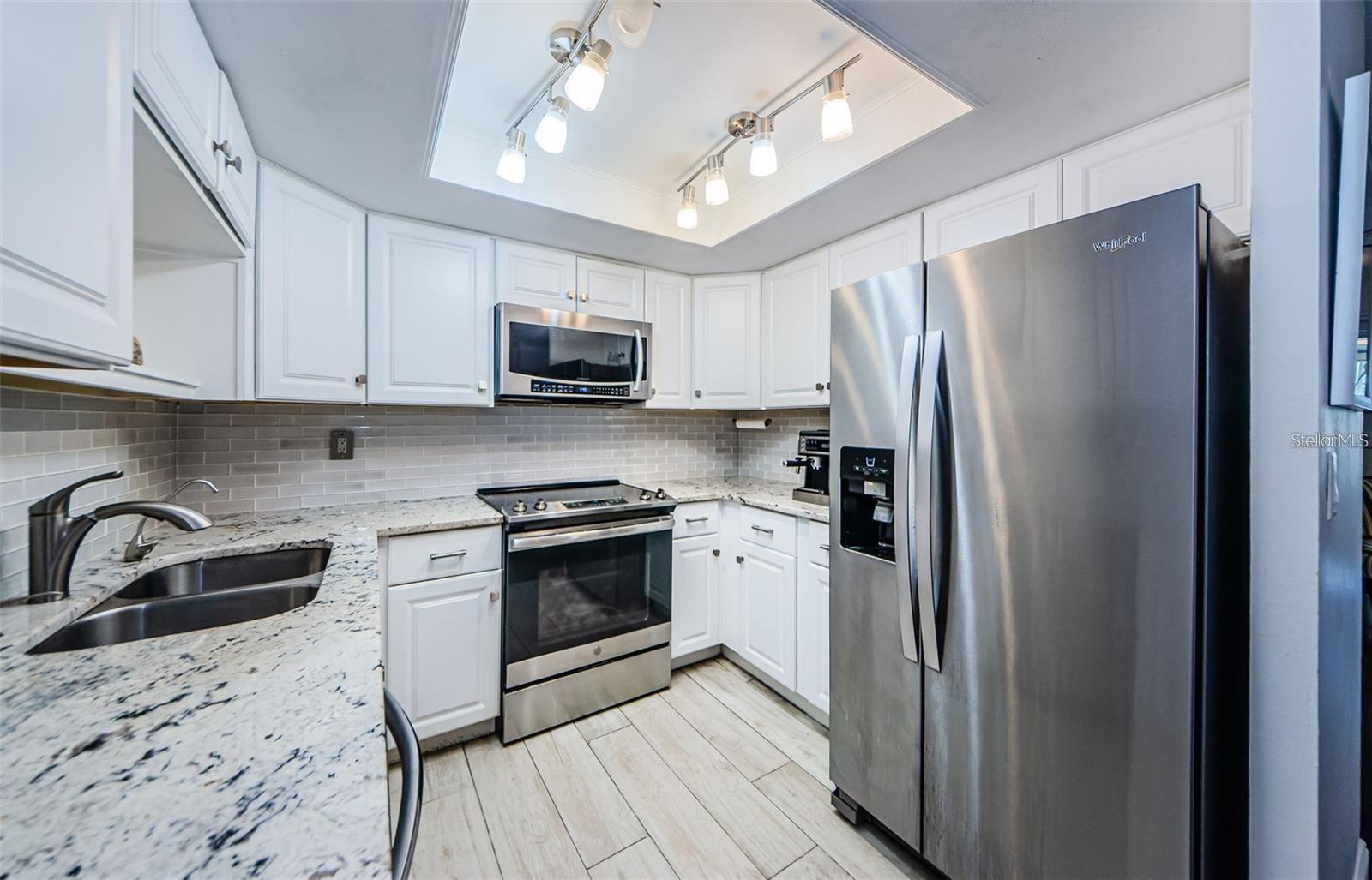 HIGHLAND LAKES CONDO - Residential Lease