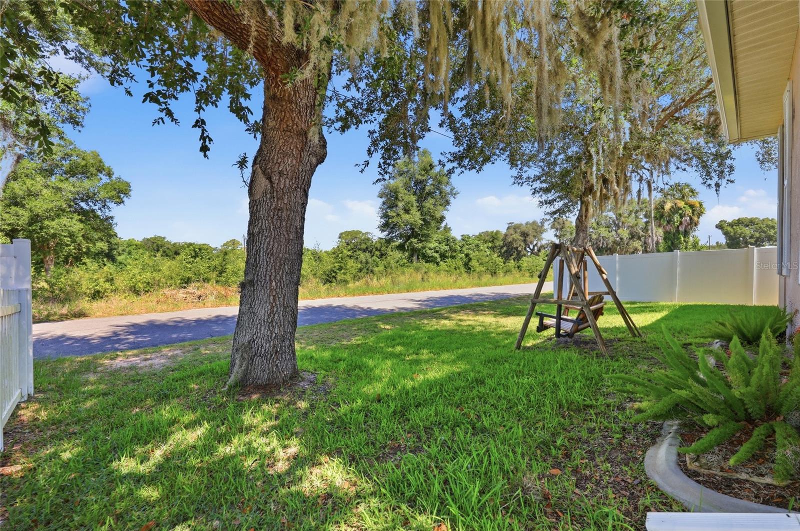 COTTAGES/SANDERS GROVE - Residential