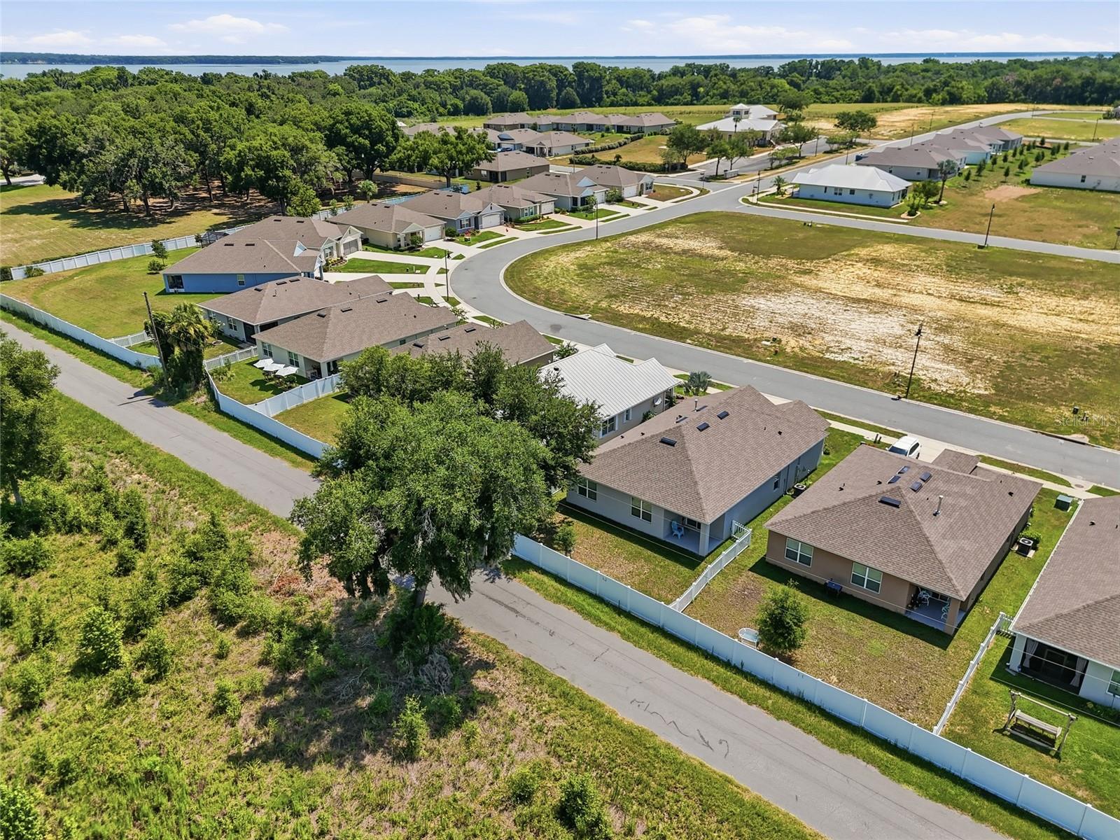 COTTAGES/SANDERS GROVE - Residential