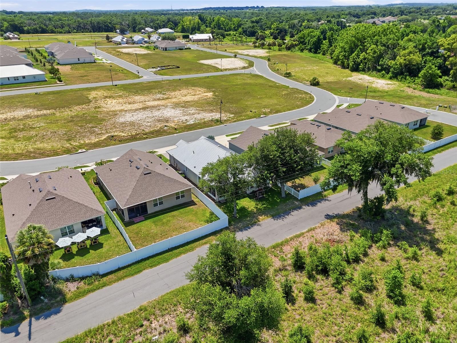 COTTAGES/SANDERS GROVE - Residential
