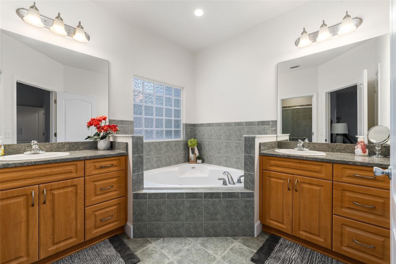 WILLOW OAK PLANTATION - Residential