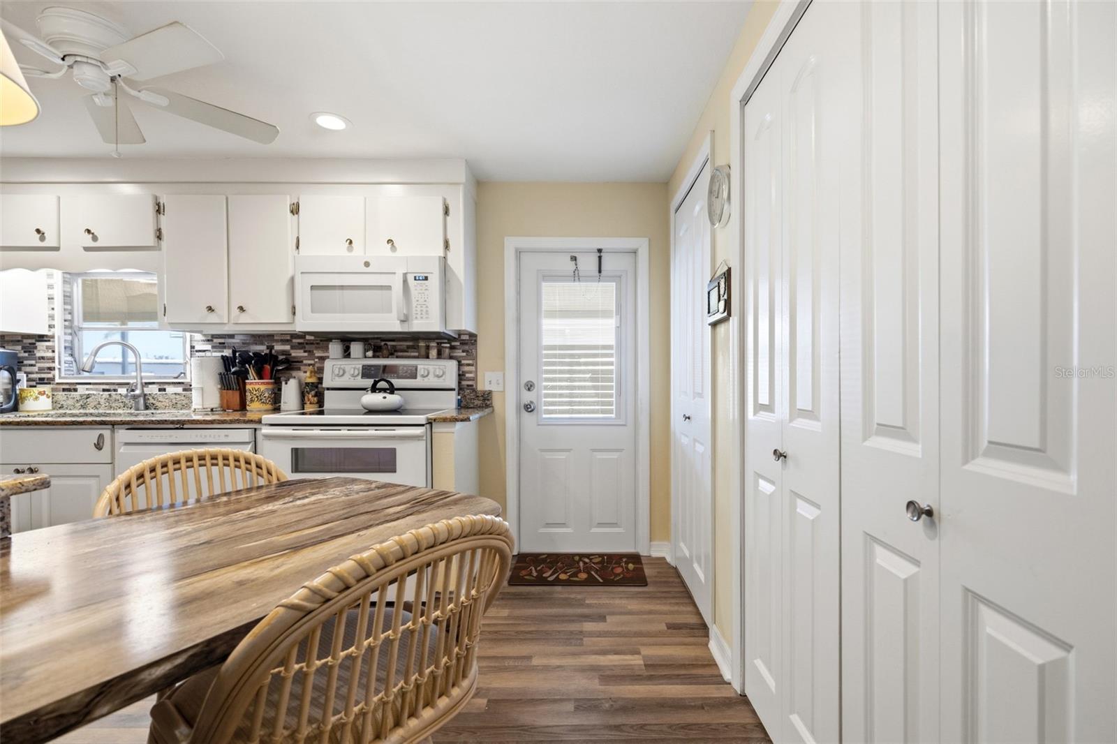 CHATEAU VILLAGE CO-OP - Residential