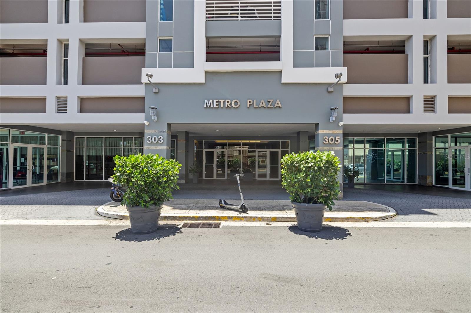 Located in the heart of Santurce at the exclusive Metro Plaza, this exceptional residence offers the perfect blend of style, comfort, and convenience. Spanning approximately 1,540 square feet, the apartment has been thoughtfully updated with contemporary finishes and a design that maximizes both functionality and livability. 

The well-appointed floor plan features 2 bedrooms, 2 bathrooms, and 2 parking spaces, creating an ideal setting for both everyday living and entertaining. Bright and inviting living areas flow seamlessly throughout the home, creating a warm and welcoming atmosphere. The spacious primary suite offers comfort and privacy, while the second bedroom provides flexibility for guests, a home office, or additional living space. 

Situated in one of San Juan’s most dynamic neighborhoods, Metro Plaza places you at the center of Santurce’s continued growth and transformation. The area has become one of the city’s most exciting culinary and cultural destinations, offering an ever-expanding selection of restaurants, cafés, galleries, entertainment venues, and local businesses. Residents benefit from the security and convenience of a full back up generator, water cistern, concierge services, and 24 hours security. An opportunity to own a move-in-ready residence in one of Santurce’s most desirable condominium communities.