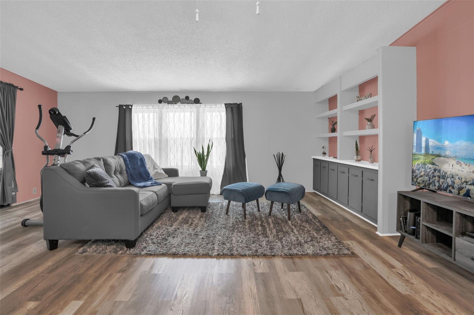LAKE N GOLF ESTATES ADD - Residential