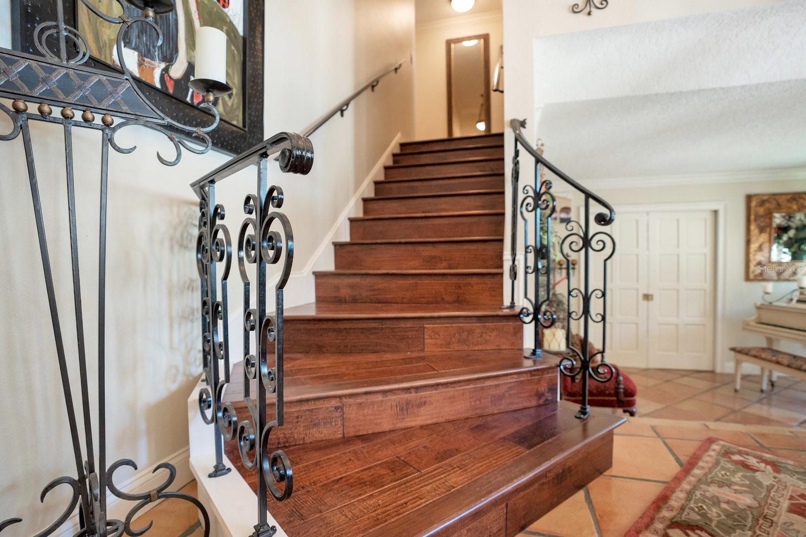 FOREST HILLS - Residential