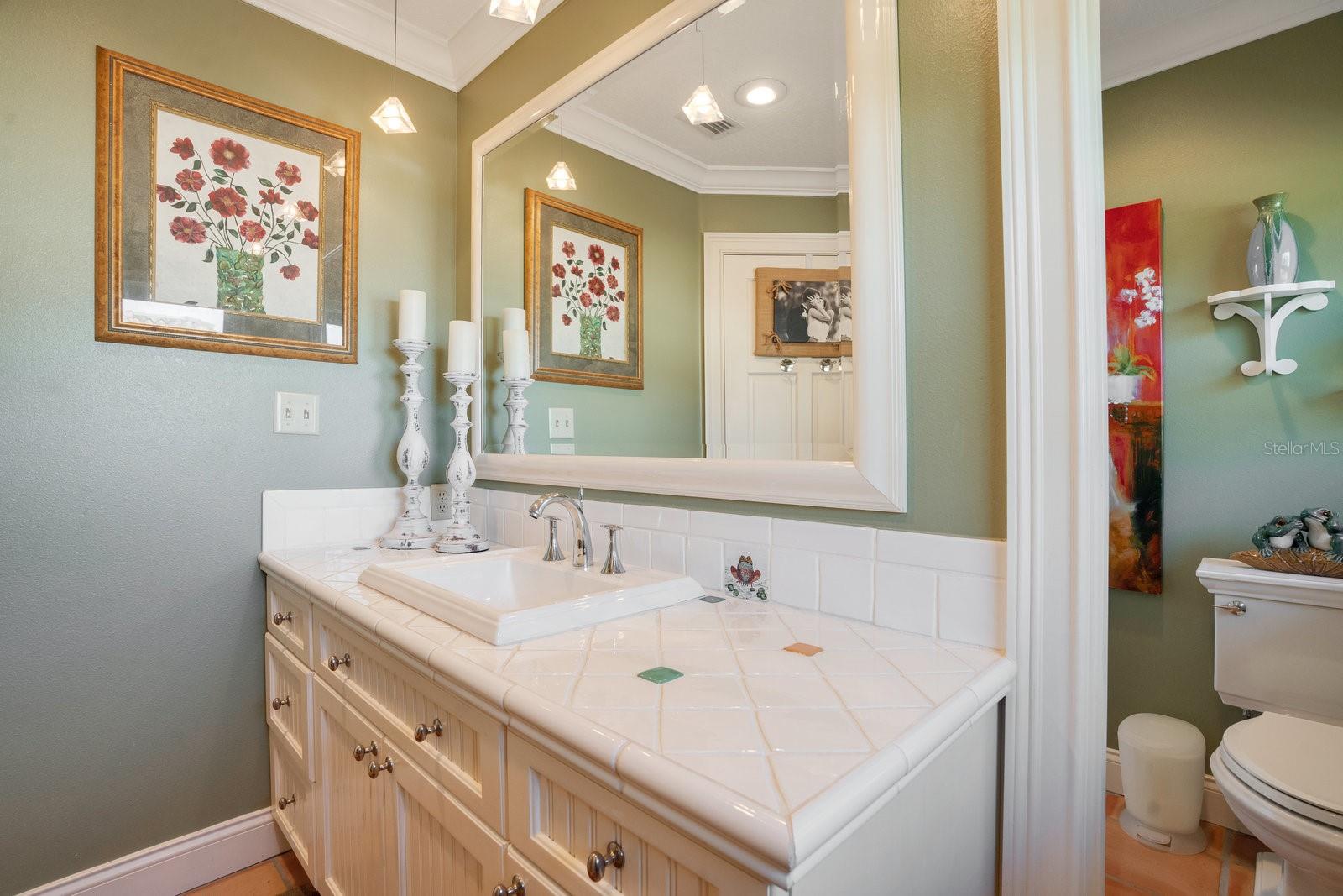 FOREST HILLS - Residential