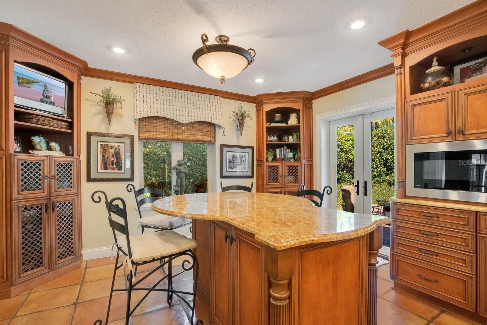 FOREST HILLS - Residential