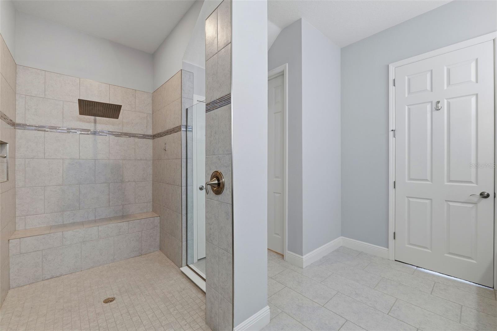 STARKEY RANCH PRCL F PH 2 - Residential Lease
