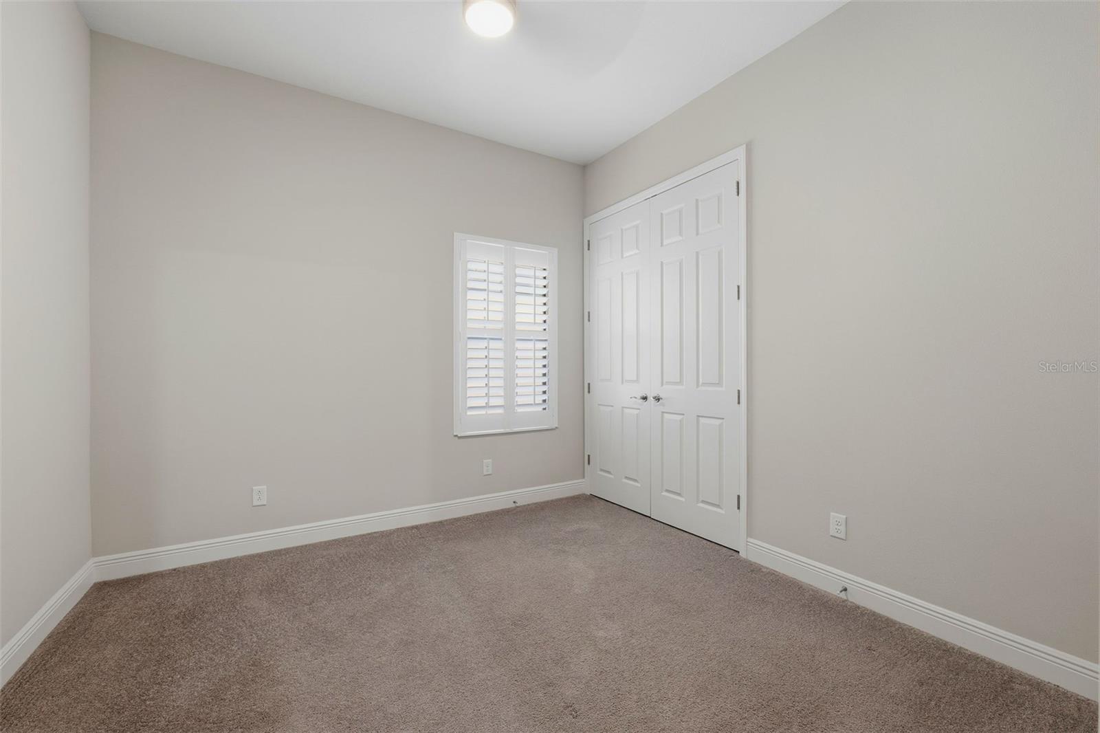 STARKEY RANCH PRCL F PH 2 - Residential Lease