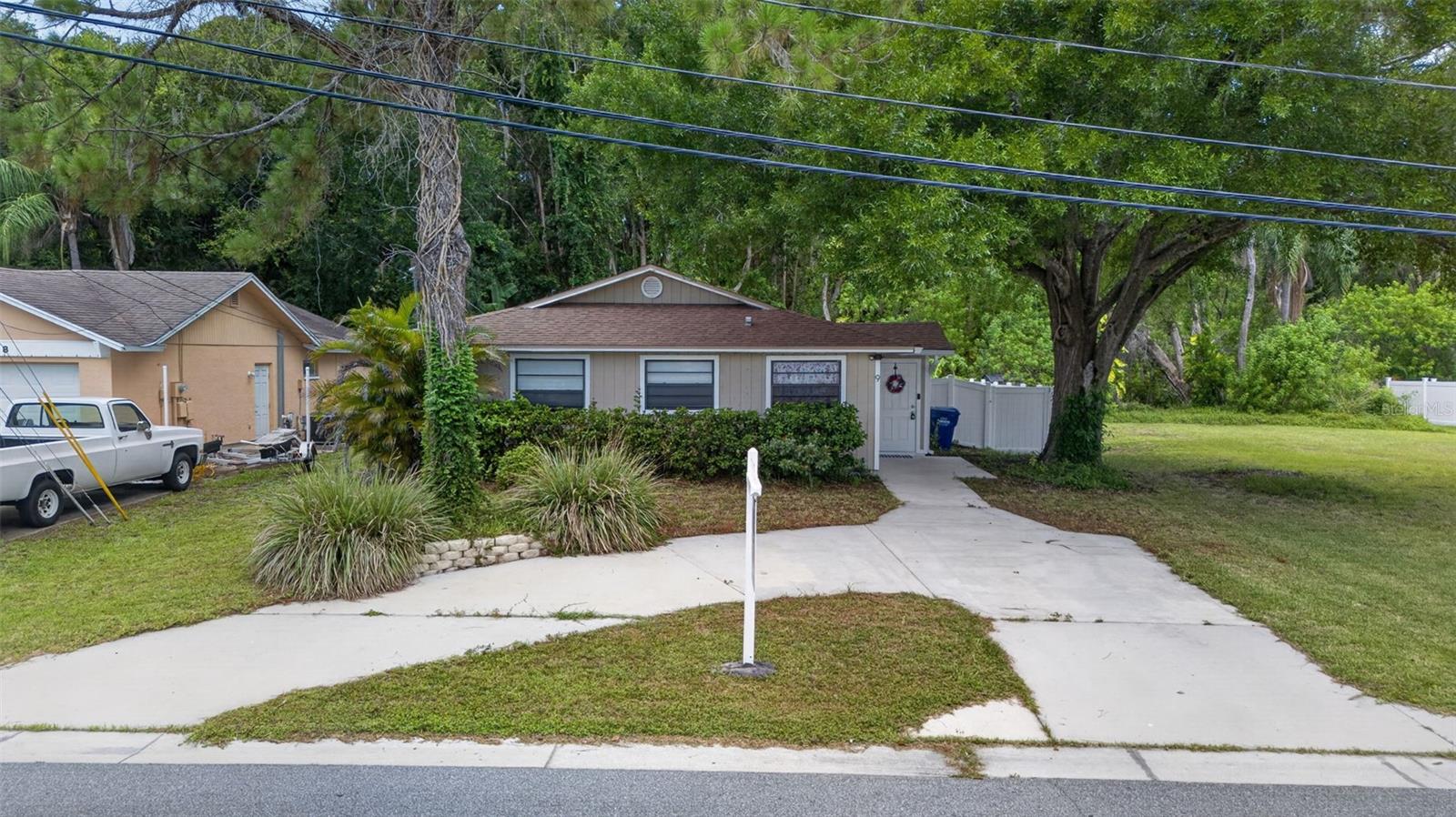 FRESH WATER ESTATES - Residential