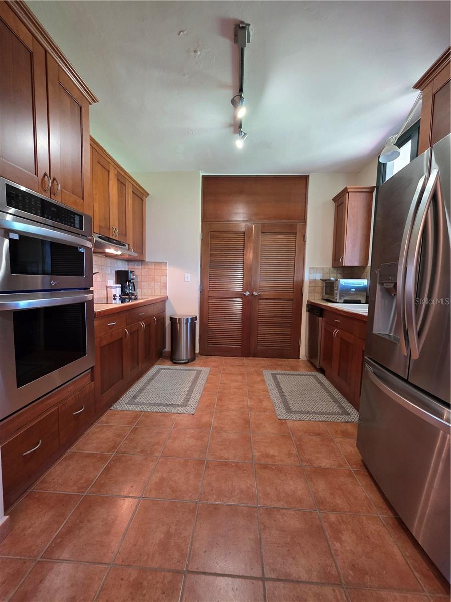 RIO MAR VILLAGE - Residential