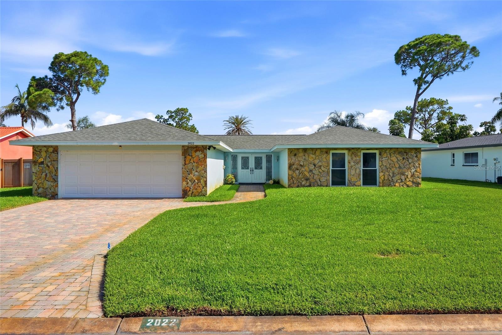 TANGLEWOOD ISLE - Residential