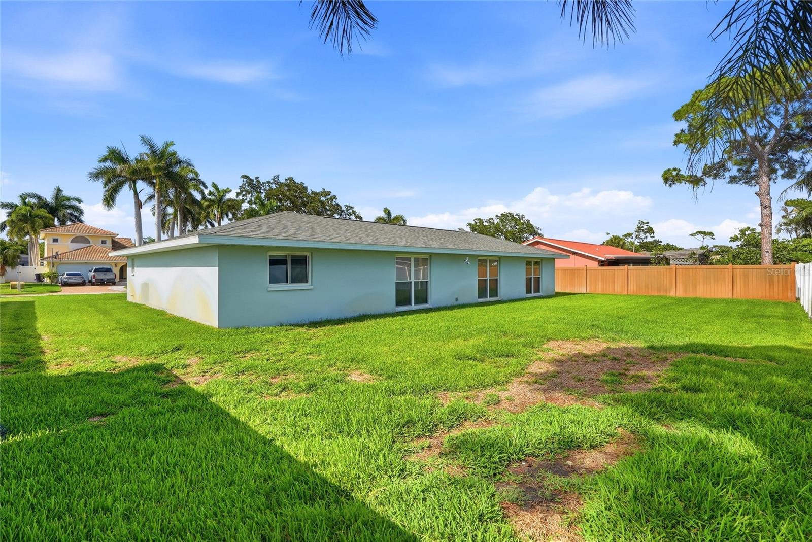 TANGLEWOOD ISLE - Residential