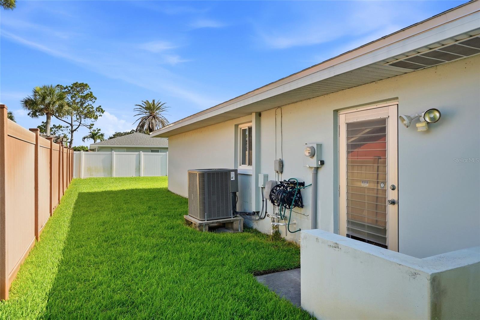 TANGLEWOOD ISLE - Residential
