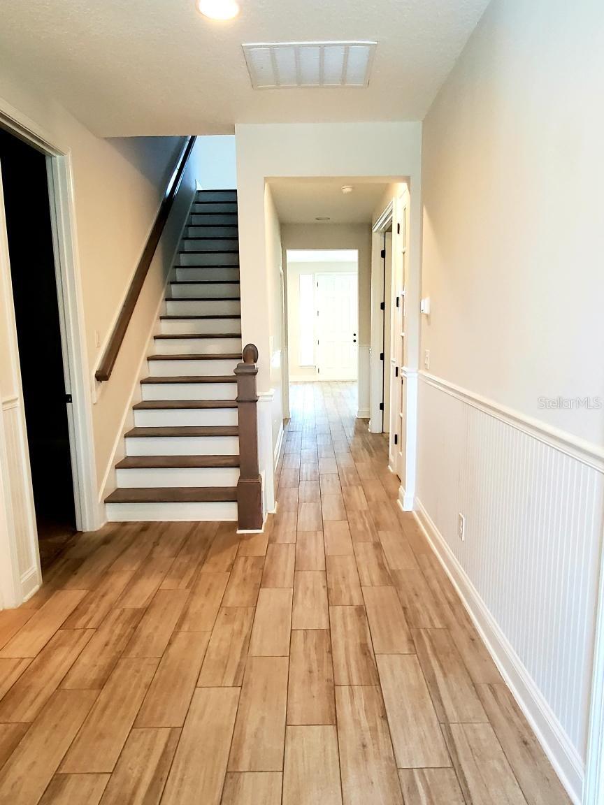 BEACH HAVEN UN 1 - Residential Lease