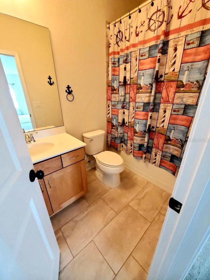 BEACH HAVEN UN 1 - Residential Lease