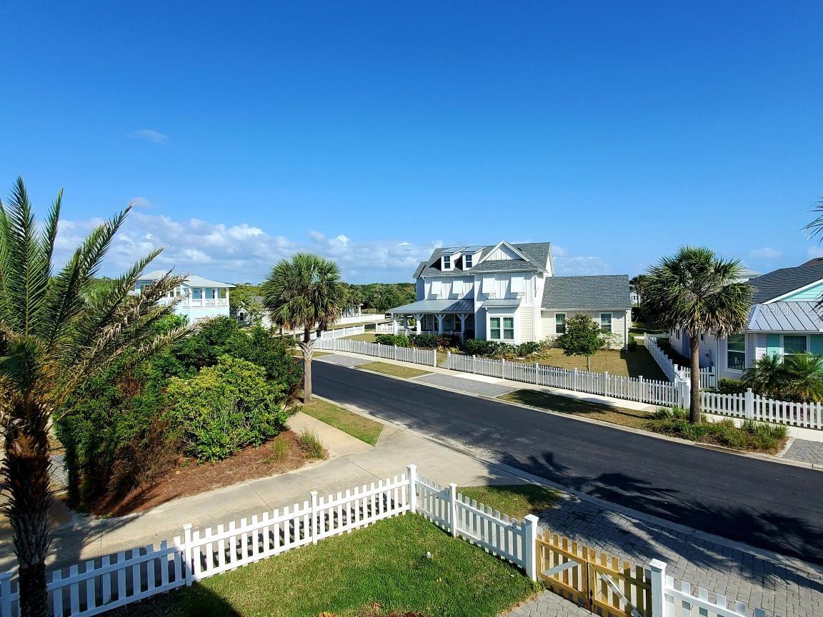 BEACH HAVEN UN 1 - Residential Lease
