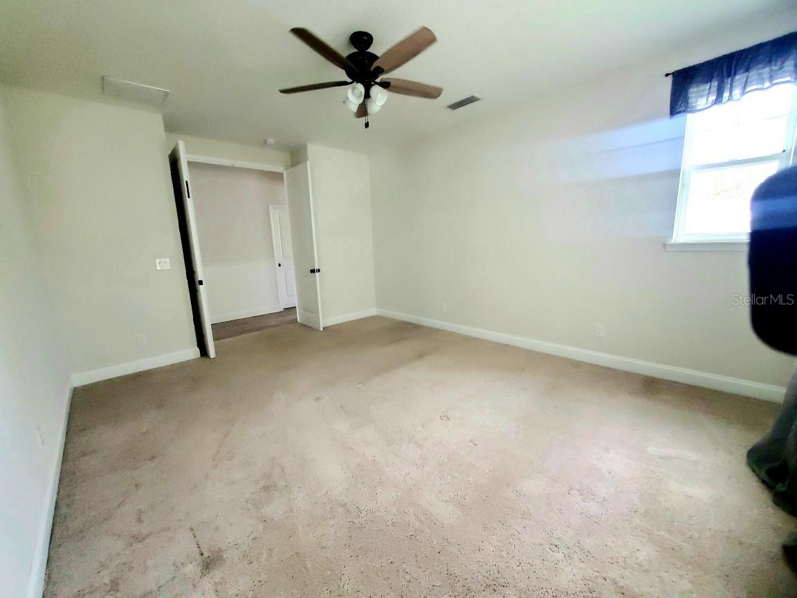 BEACH HAVEN UN 1 - Residential Lease