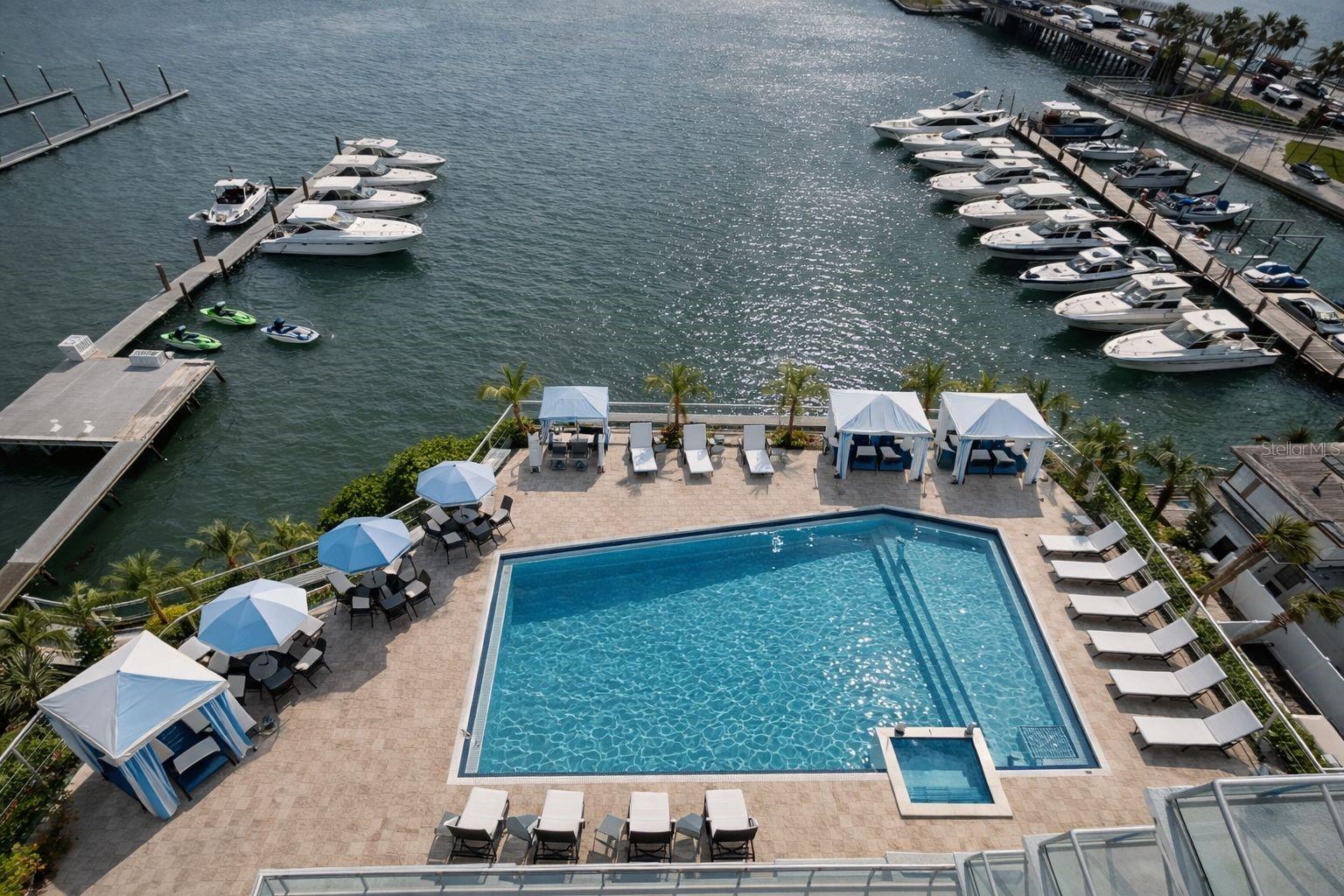 CW RESORT - Residential