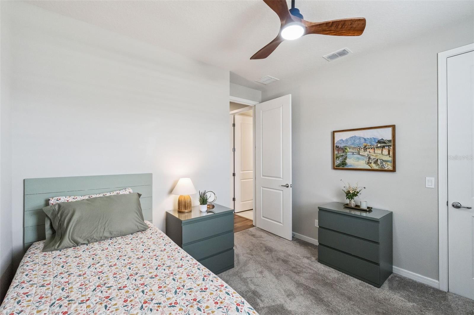 SPLIT OAK RESERVE - Residential