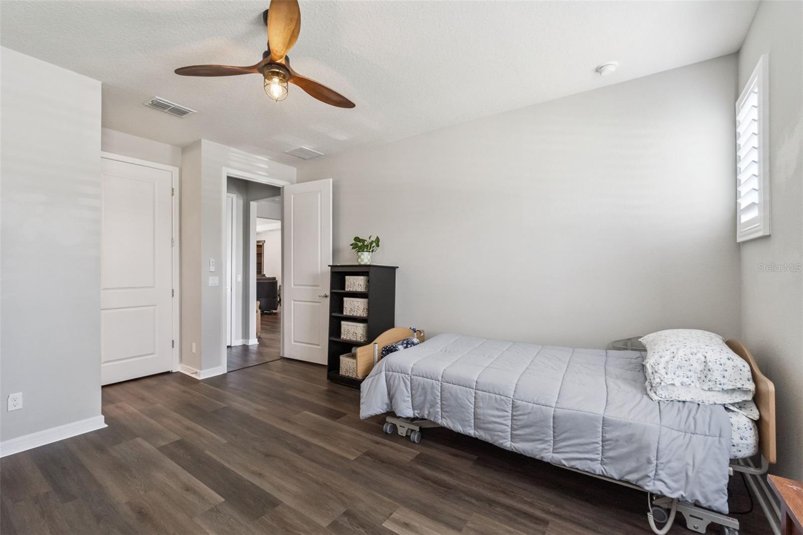 SPLIT OAK RESERVE - Residential