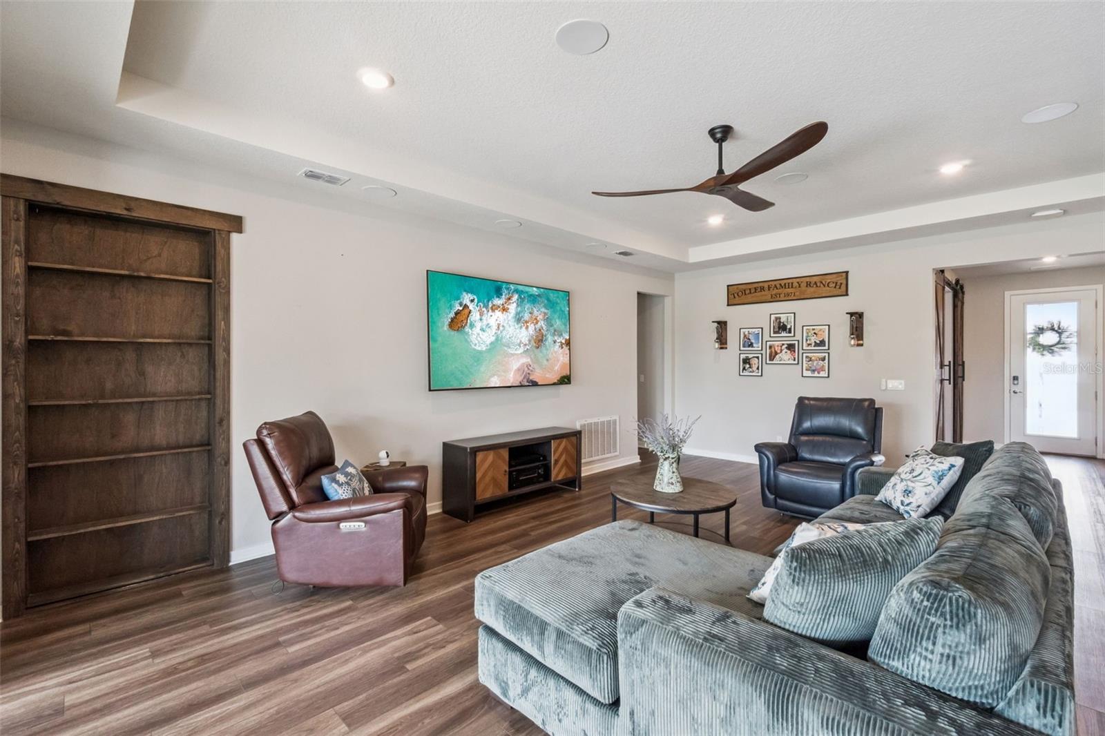 SPLIT OAK RESERVE - Residential