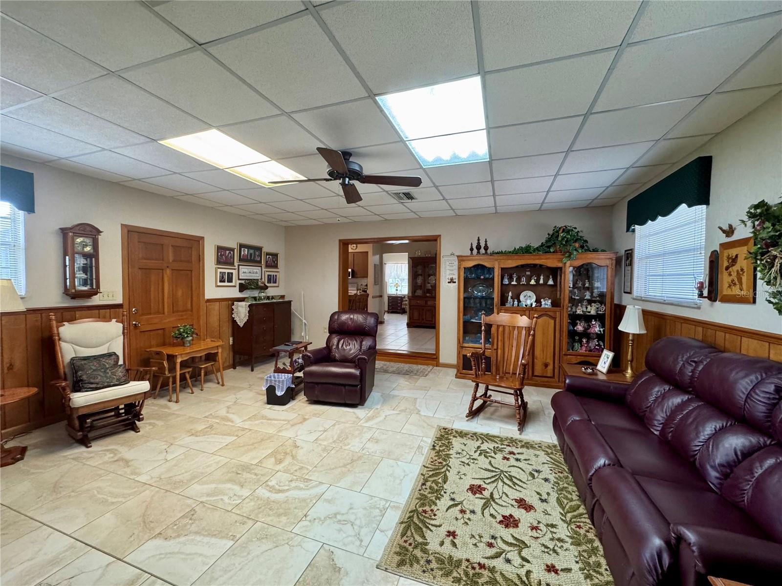 BURLINGTON HEIGHTS - Residential