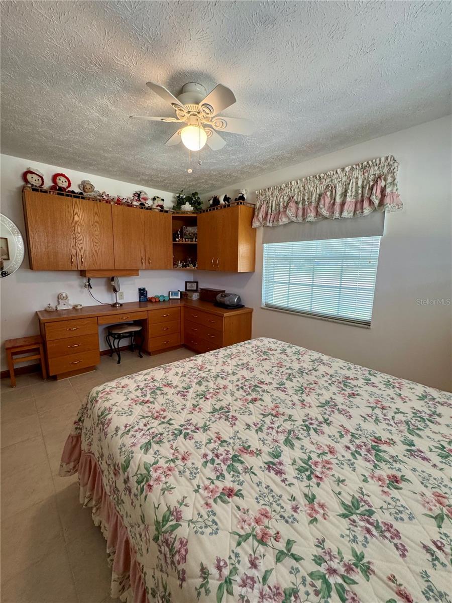 BURLINGTON HEIGHTS - Residential
