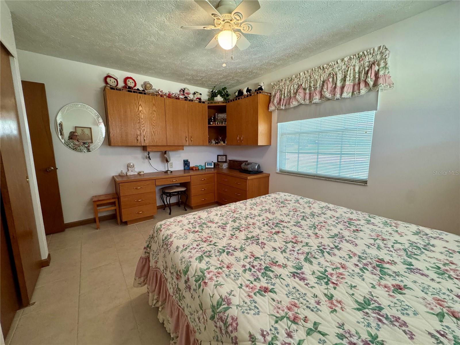 BURLINGTON HEIGHTS - Residential