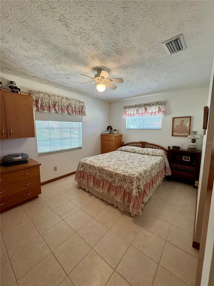 BURLINGTON HEIGHTS - Residential