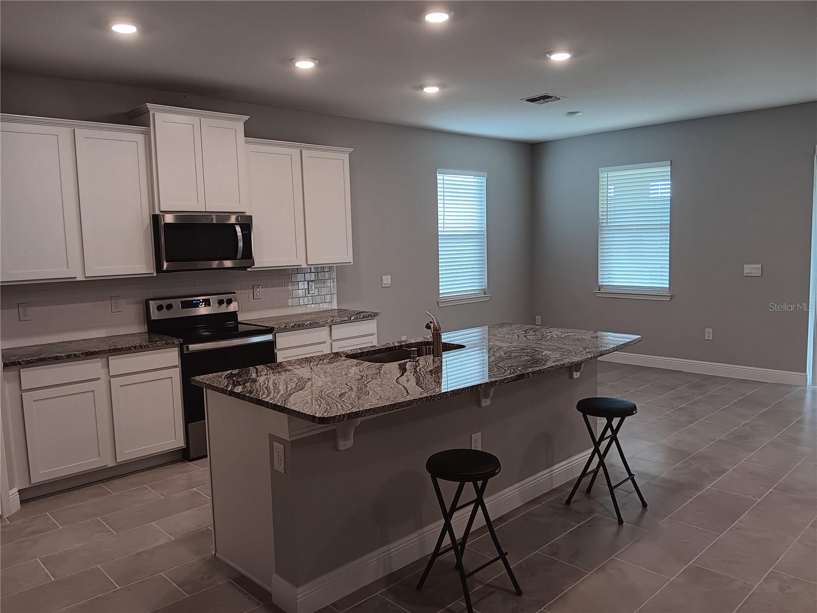 RIDGE AT HEATH BROOK - Residential Lease