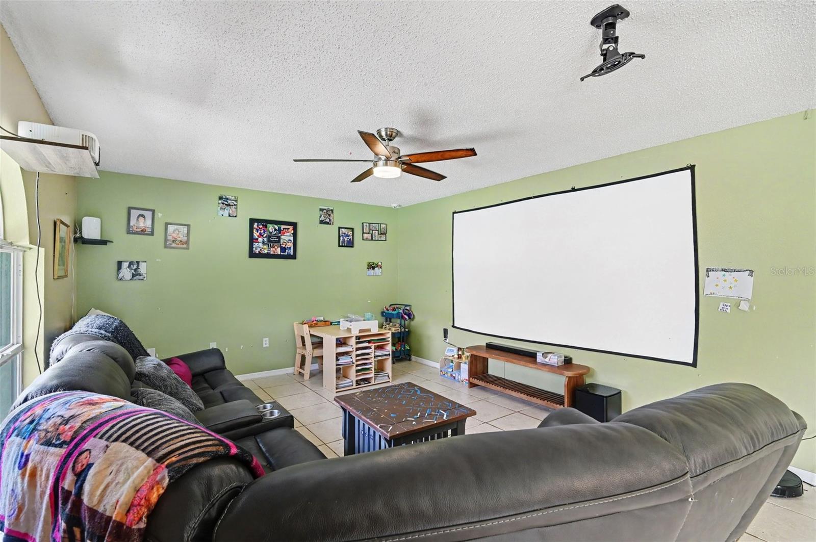 DELTONA - Residential