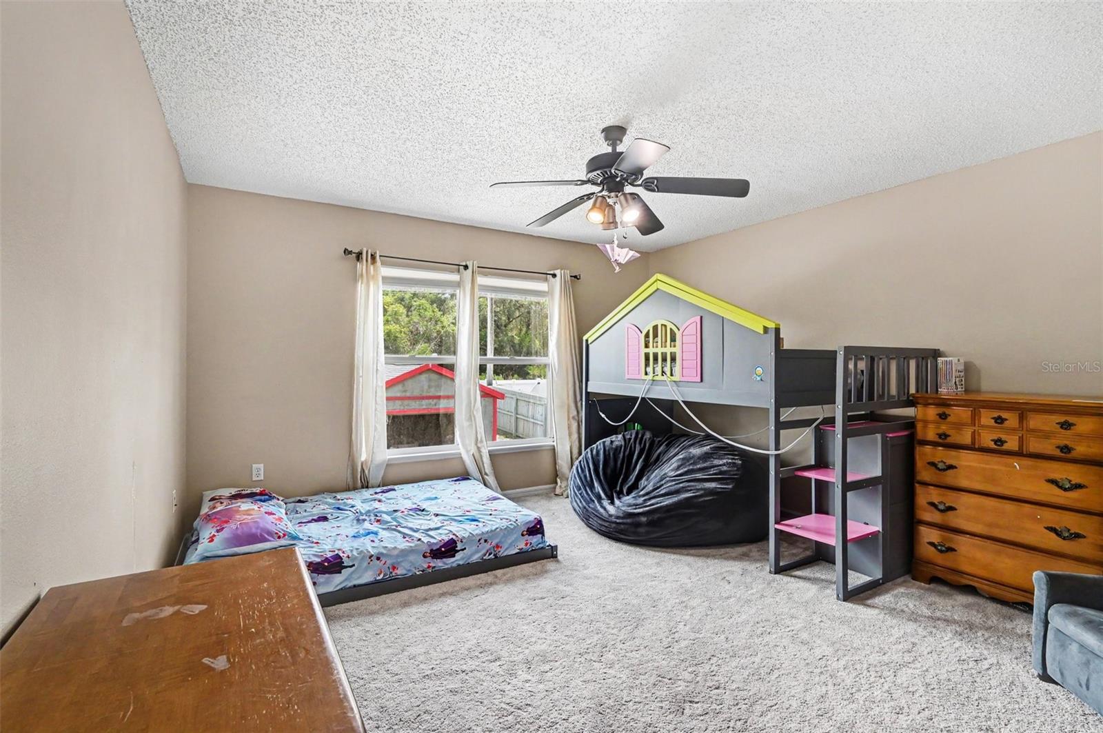 DELTONA - Residential