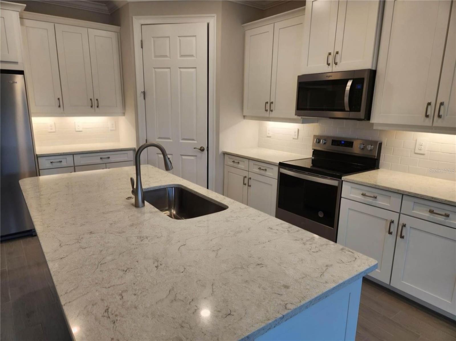 TOSCANA ISLES PH 6 UN 2 - Residential Lease