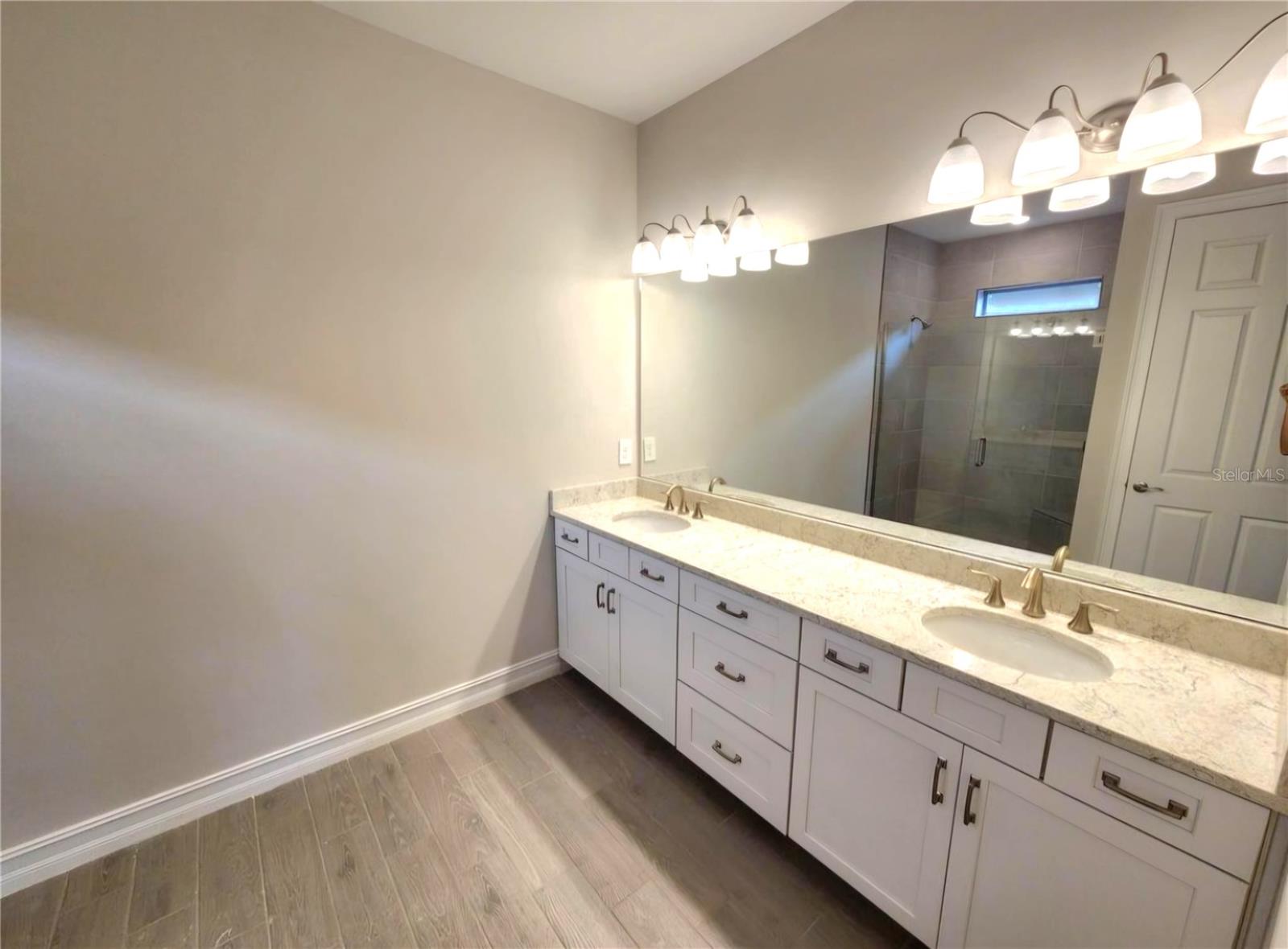 TOSCANA ISLES PH 6 UN 2 - Residential Lease