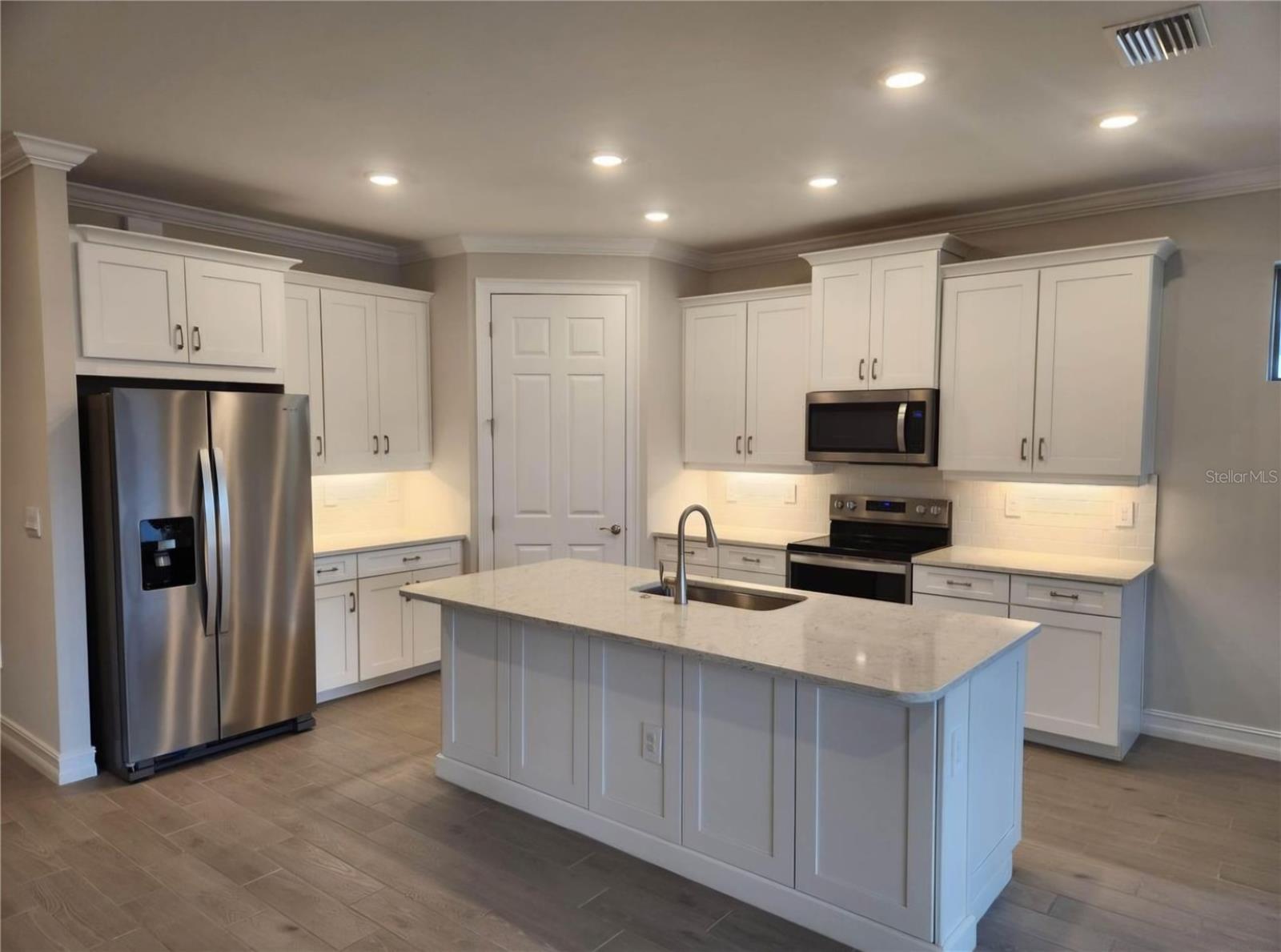 TOSCANA ISLES PH 6 UN 2 - Residential Lease
