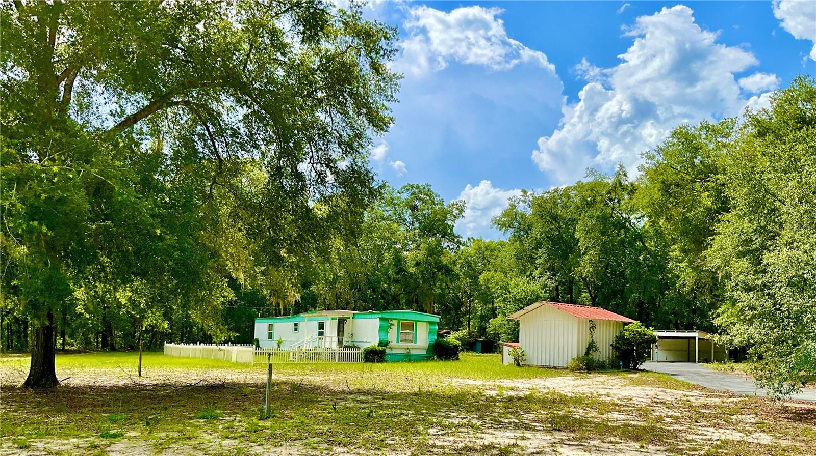 HILLCREST ON LAKE - Residential