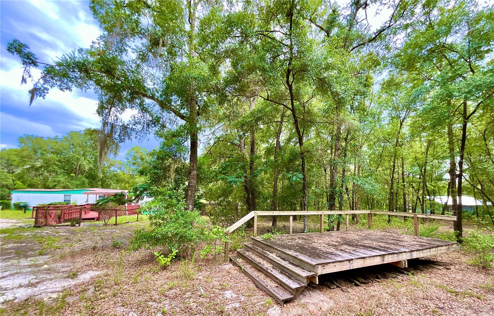 HILLCREST ON LAKE - Residential