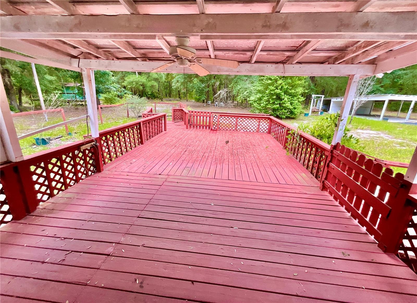HILLCREST ON LAKE - Residential