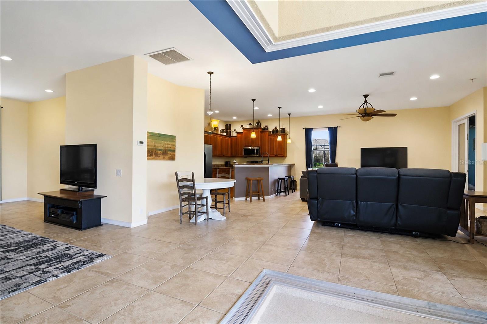 CHELSEA OAKS PH II & III - Residential