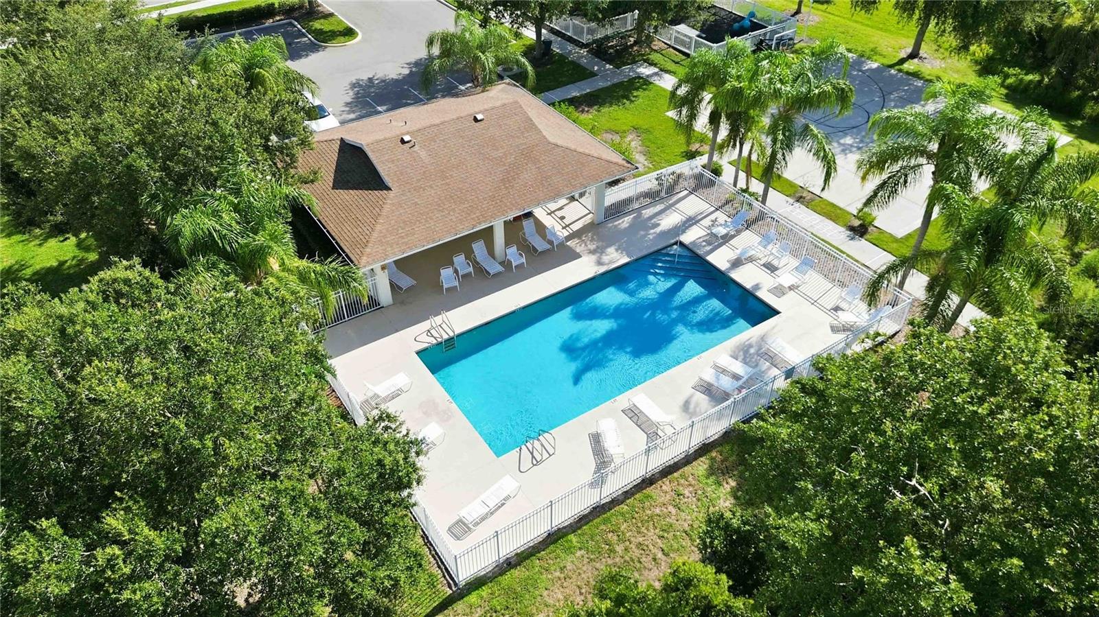 CHELSEA OAKS PH II & III - Residential