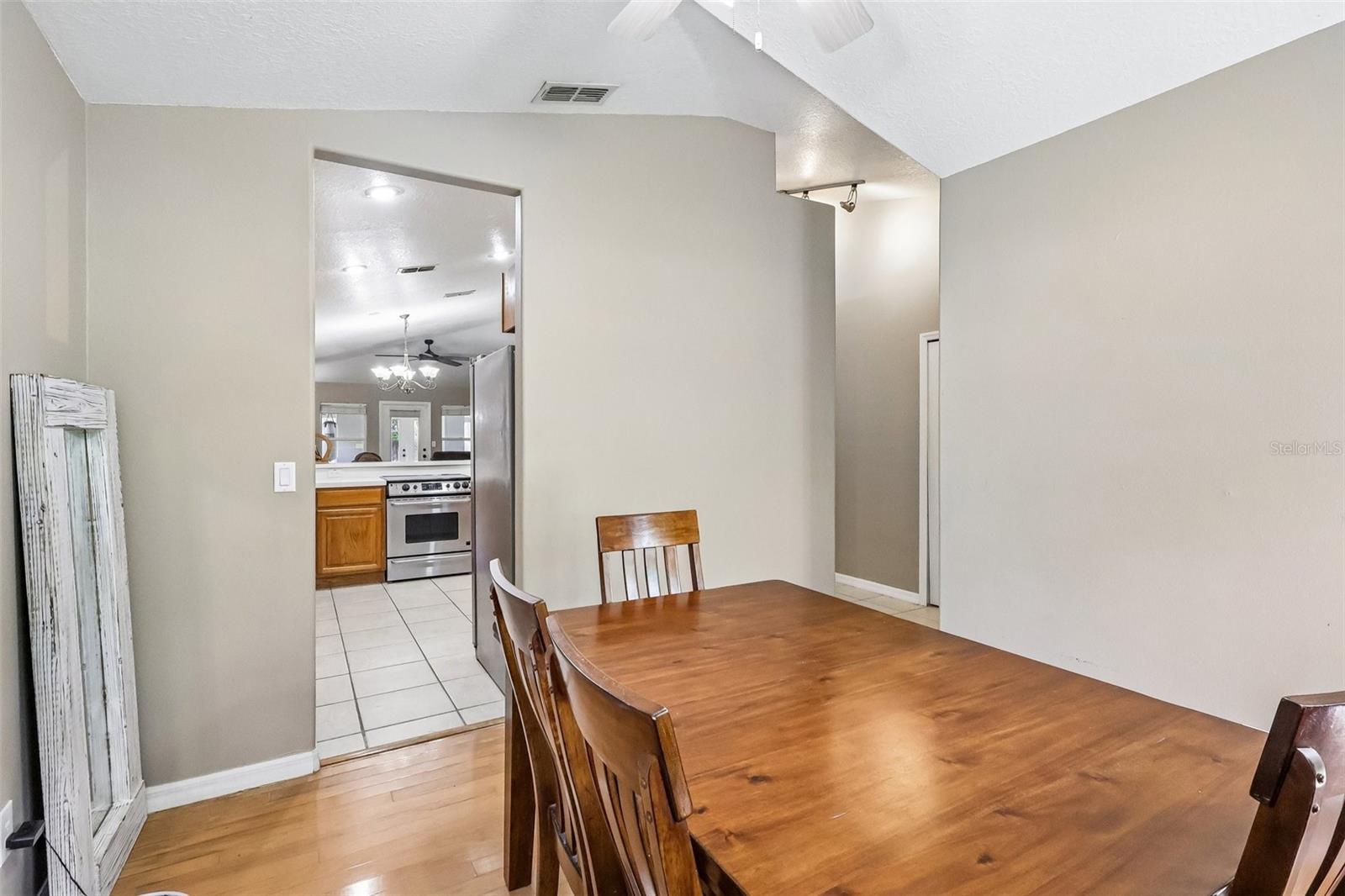 NORTH ORLANDO RANCHES SEC 02 - Residential