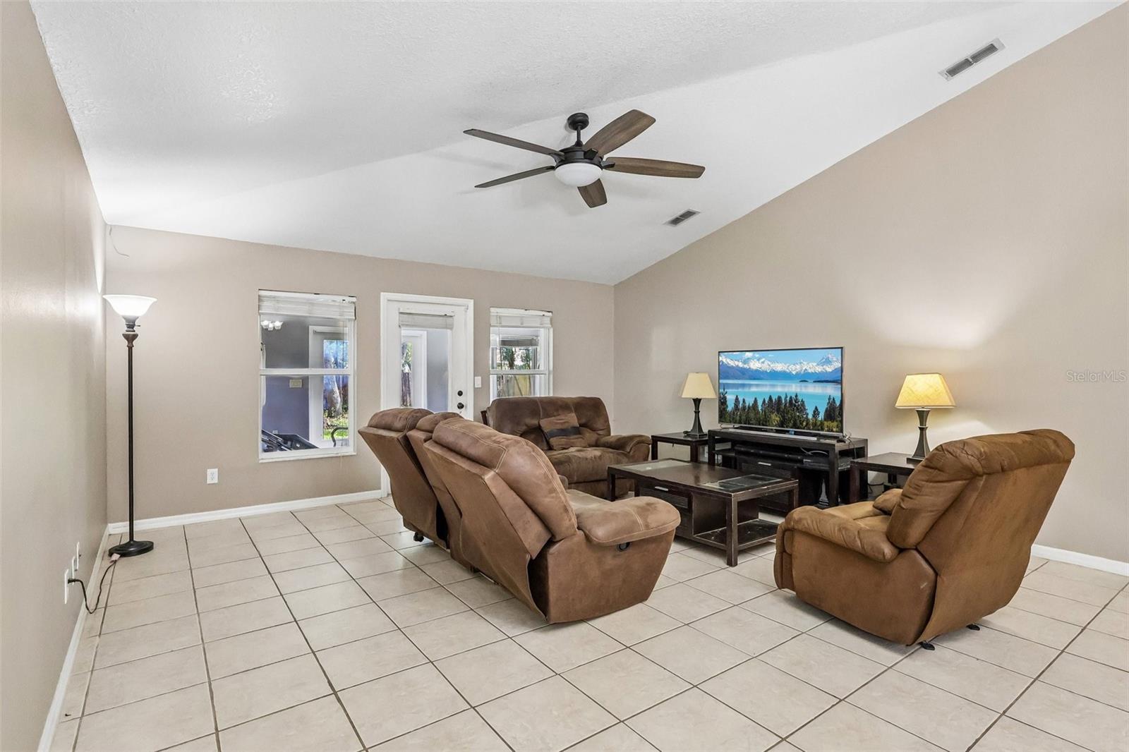 NORTH ORLANDO RANCHES SEC 02 - Residential