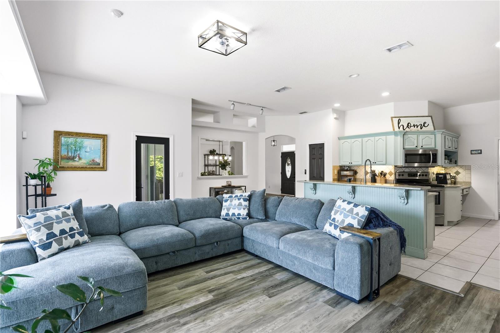 LAKE LOUISA HIGHLANDS PH 01 - Residential