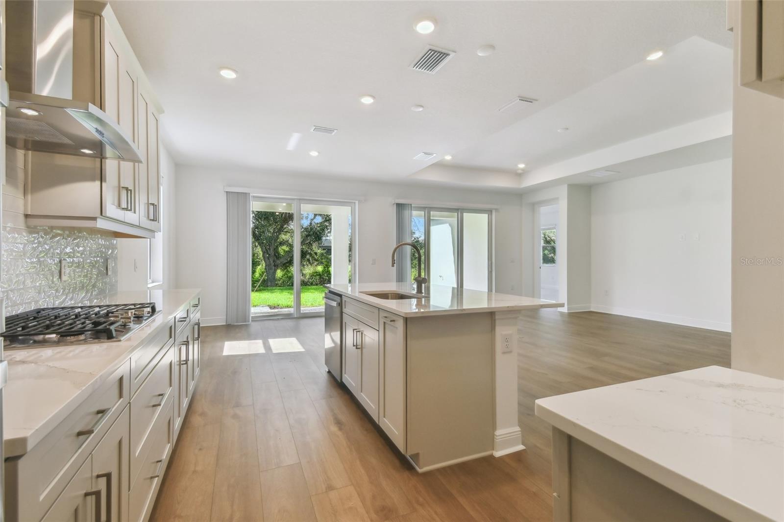 GRAND PARK - Residential