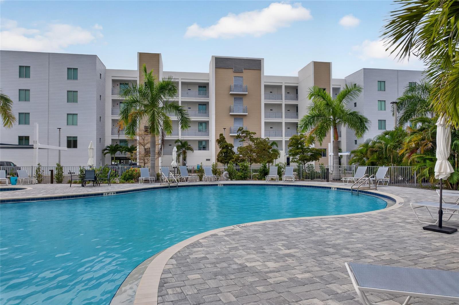 THE STRAND PF SARASOTA - Residential