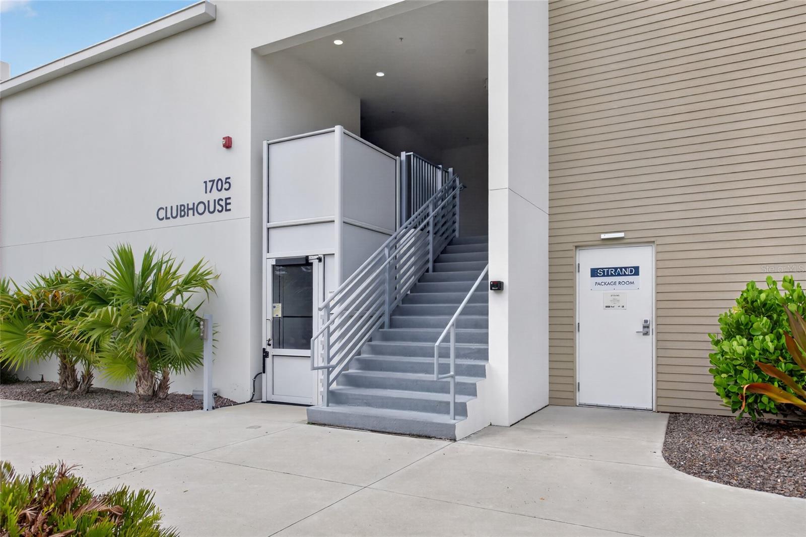 THE STRAND PF SARASOTA - Residential