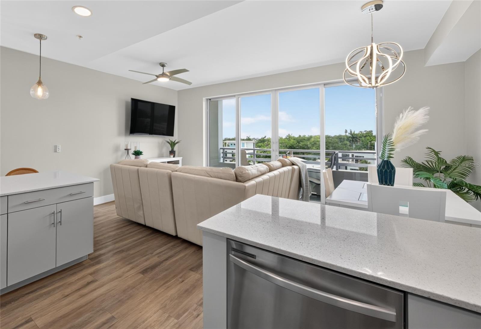 THE STRAND PF SARASOTA - Residential
