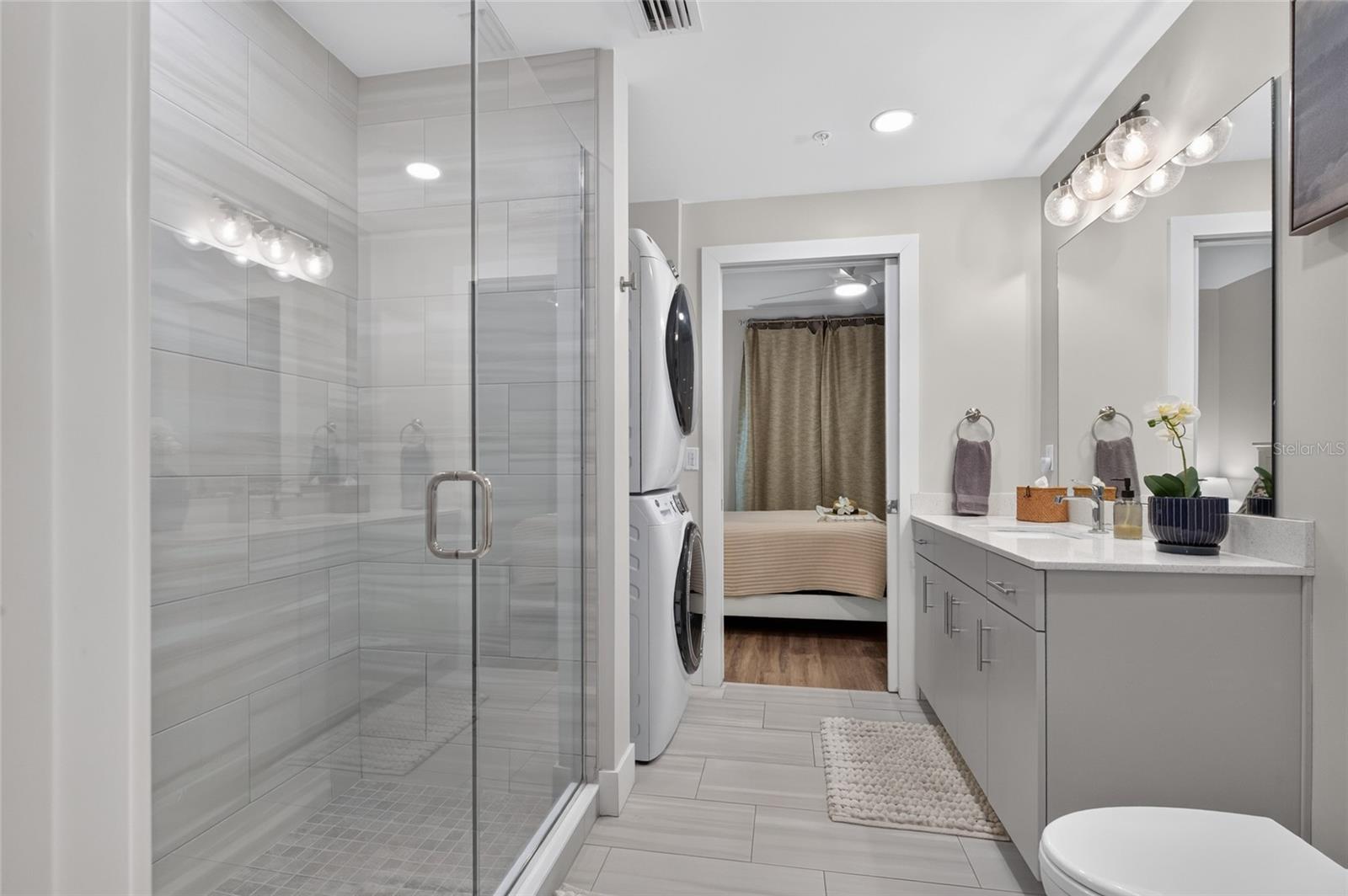 THE STRAND PF SARASOTA - Residential