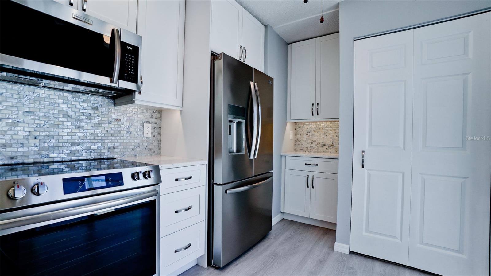SPOONBILL COURTYARD HOMES AT PERICO BAY - Residential